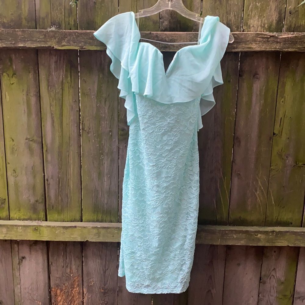 Mint green cocktail dress sz. S